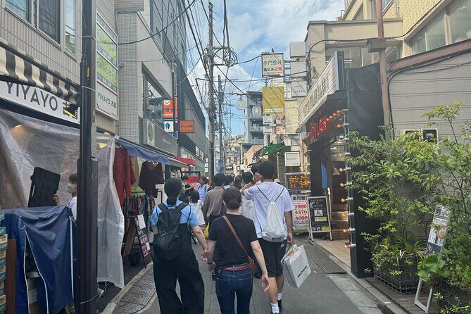 Tokyo's Neighborhood Digs: Coffee, Records & Vintage Vibes - Authenticity and Insider Tips