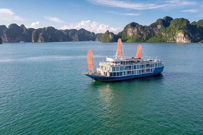 Top-Rated 5-Star Cruise Halong, Lan Ha Bay  2D1N Tour from Hanoi - FAQ