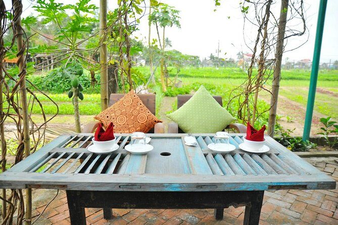 Tra Que Herb Village and Cooking Class from Hoi An Old Quarter - Practical Details and Value