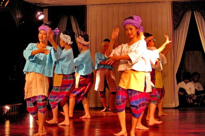 Traditional Khum Khantoke Dinner & Dance Show at Chiang Mai with Return Transfer - Final Thoughts: Is This Tour Worth It?
