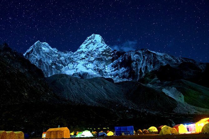 Trek To Aam Dablam Base Camp  12 DAYS - Who Is This Tour Best For?