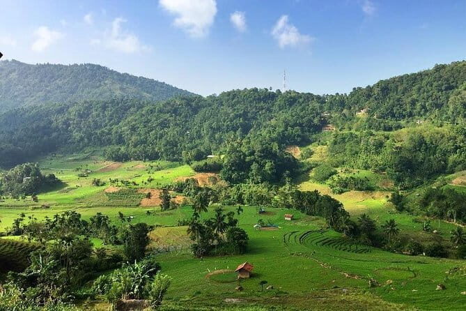 Trekking to Heeloya village from Kandy - Who Would Love This Experience?