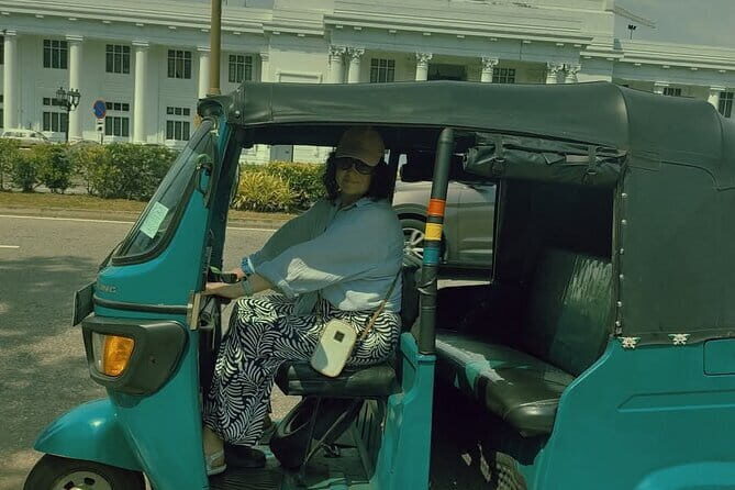 Tuk-Tuk City Tour Colombo SL - FAQs