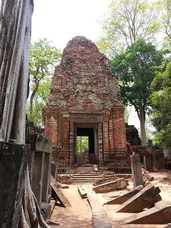 Two Day Trip to Koh Ker and Preah Vihear & Khmer Rough's Sites - Day 2: Mountain-top Temples and Historical Reminders