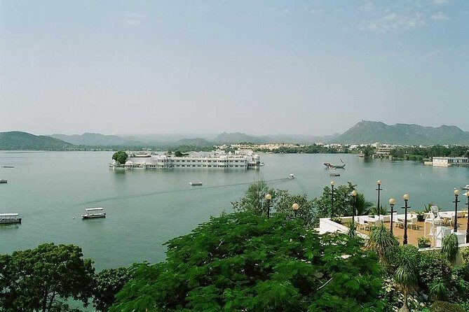 Udaipur local tour with boating - Authentic Insights from Travelers