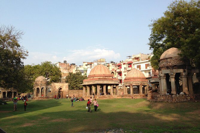 Visit to Hauz Khas Village - Delhi - The Experience in Detail