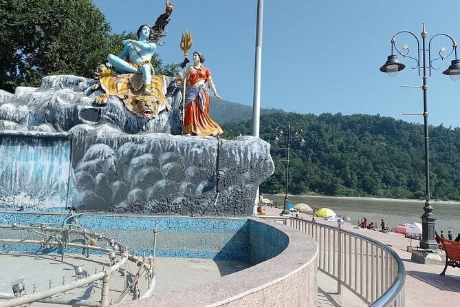 Walking Tour Rishikesh with Ganga Aarti at Triveni Ghat - What the Tour Includes and Excludes