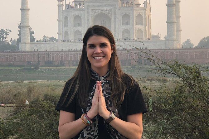 Woman's Special: Overnight Taj Mahal Tour With Female Companion From Delhi - FAQs