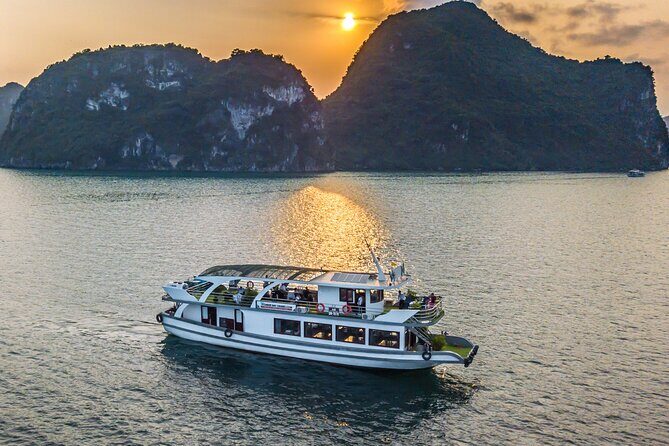Wonderbay Luxury 1 Day Cruise from Hanoi with Expressway Transfer - The Value for Your Money