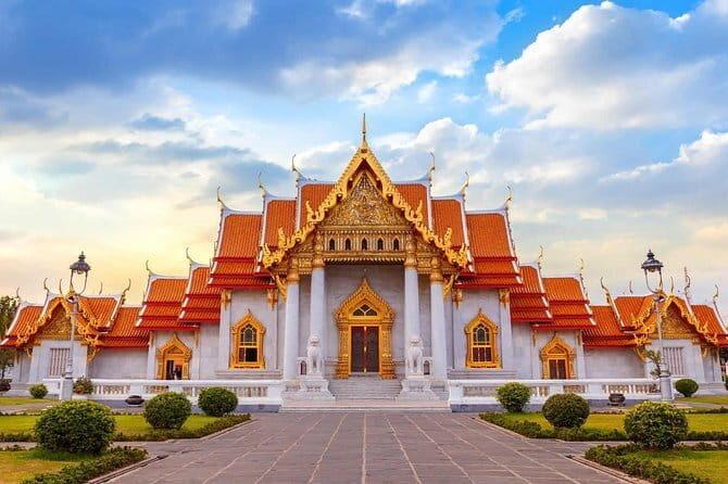 Wonderful Bangkok Tour : GrandPalace WatTraimit WatPho WatBencha - Authentic, Value-Driven Cultural Exploration