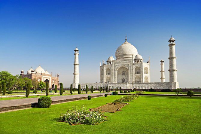 Wonderful same day trip of Agra from New Delhi - Key Points