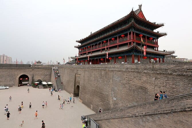 Xi'an: City Wall South Gate (Yongningmen North Side ) E Ticket - An In-Depth Look at the Xian City Wall South Gate E-Ticket Experience