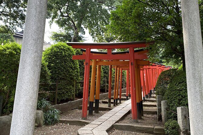 Yanaka & Nezu: Explore Retro Japan through Food and Culture - Unique Shops and Hands-On Activities
