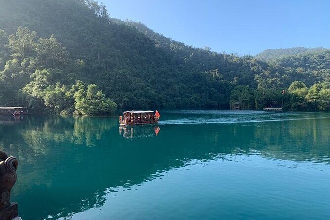 Zhaoqing Private Tour with Seven Star Crags or Dinghu Mountain - What’s Included and What’s Not