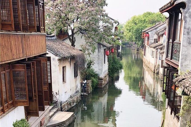 Zhouzhuang Water Village Tour From Shanghai With English Driver Guide - Who Should Consider This Tour?