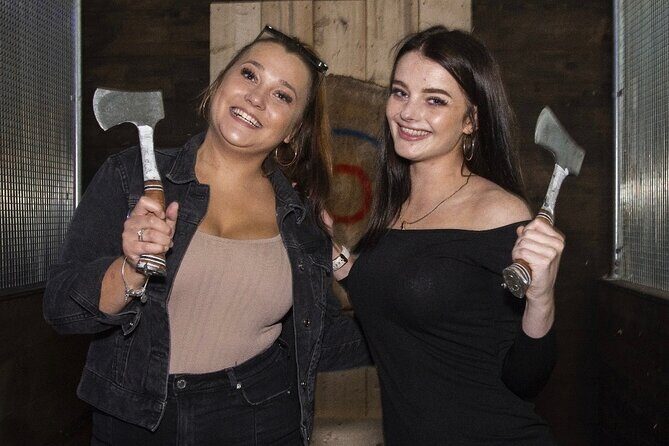 1 hour Private Axe Throwing Experience in Eastbourne - What Is the Axe Throwing Experience Like?
