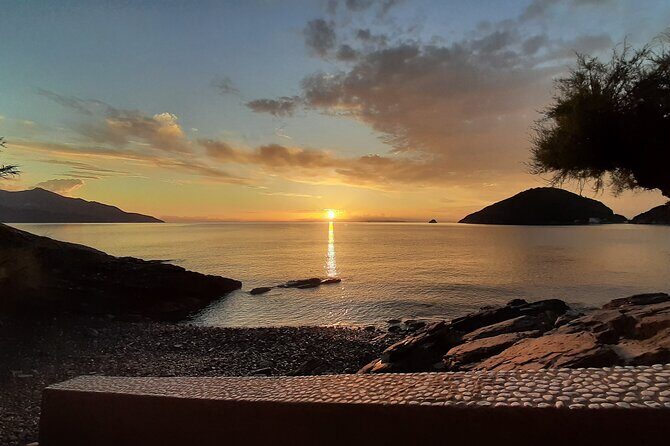 2-Hour Magical E-bike Tour at Sunset in Capoliveri - The Bikes and Equipment: What to Expect