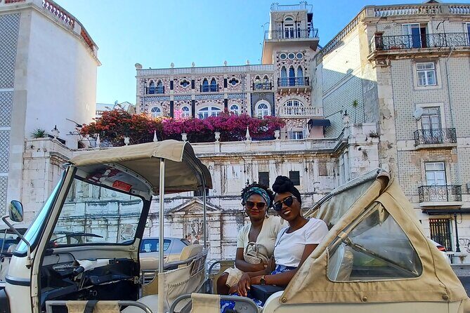 2-Hour Private Historic Lisbon Tour by Tuk Tuk - Who Should Book This Tour?