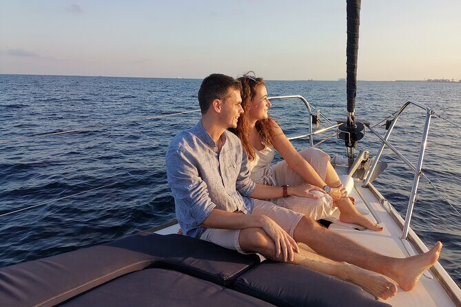 2 Hours Private sailing trip from Barcelona with open bar - Why the Experience Gets High Marks