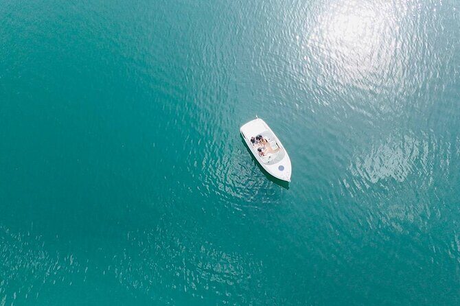 2 to 3 Hours Private Boat Tour in Lake Como - What Makes This Experience Stand Out?