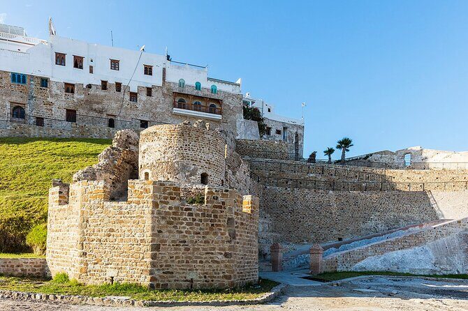 3 Countries in 2 Days: Spain, Gibraltar & Morocco with Hotel - What Makes This Tour Stand Out?