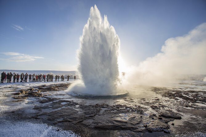 3-Day Ice Cave, South Coast, Golden Circle and Northern Lights - Who Should Book This Tour?