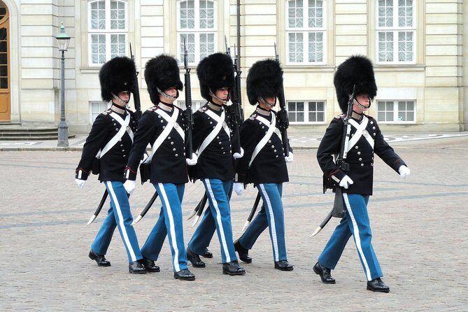 3h walking tour, small group max 10 people Copenhagen - Who Is This Tour Best For?