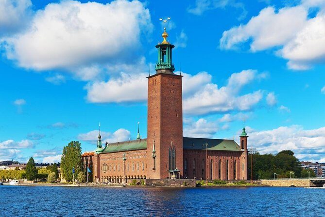 3h walking tour, small group max 10 people Stockholm - Who Would Love This Tour?