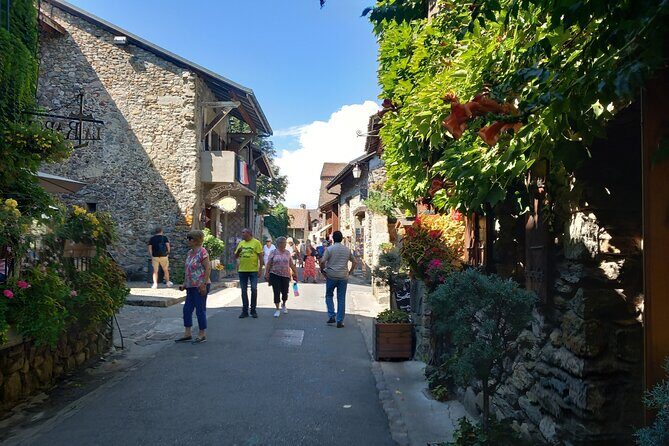4 Hour Private Tour of the Medieval Town of Yvoire near Geneva - Overall Value and Who This Tour Is Best For