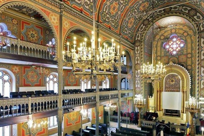 4h Jewish Legacy in Bucharest - Private Tour by Car and Walking - What You Can Expect from the Experience