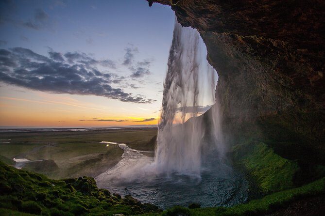 6-Day Minibus Tour Around Iceland from Reykjavik - Pricing and Value