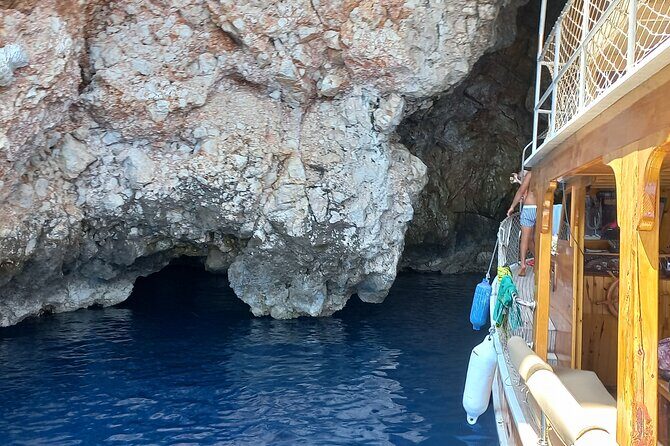Adrasan Suluada Boat Trip from Antalya and Belek - Food and Refreshments