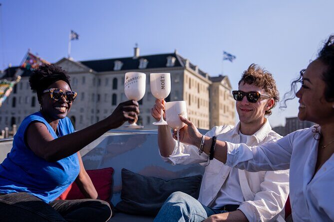Amsterdam Canal Cruise with Dutch Pancakes and Drinks - The Itinerary: What You’ll See and Experience