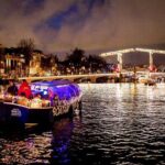 Amsterdam Canal Cruise With Live Guide and Unlimited Drinks - The Itinerary: More Than Just a List of Sights