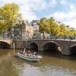 Amsterdam Open Boat Tour with Local Guide - The Experience: What Travelers Are Saying