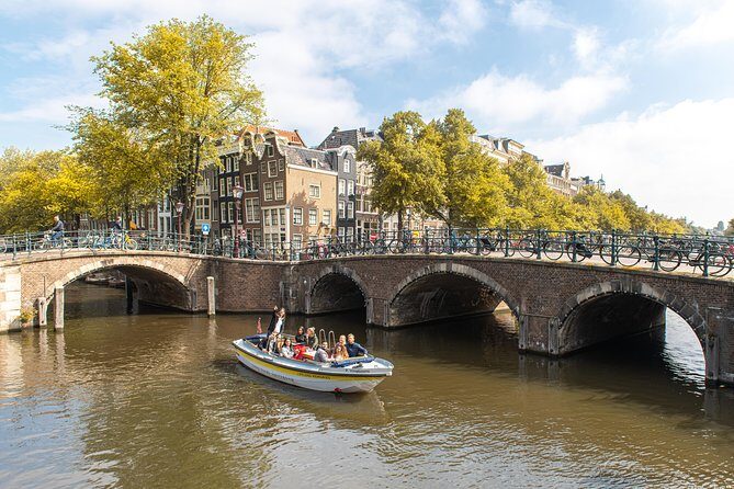 Amsterdam Open Boat Tour with Local Guide - The Experience: What Travelers Are Saying