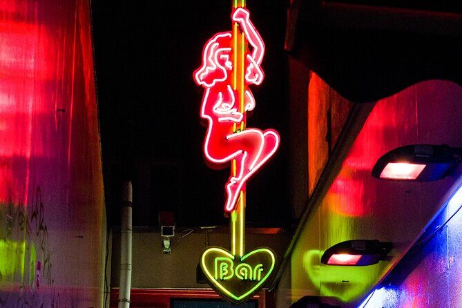 Amsterdam Red Light District Walking Tour in EN/DE/IT - The Value of This Tour