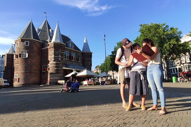 Amsterdam Treasure Hunt: The Mystery of a Secret Sender - An In-Depth Look at the Experience