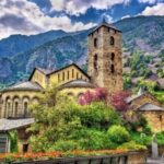 Andorra, France & Spain: 3 Countries in One Day from Barcelona - Transportation and Group Size