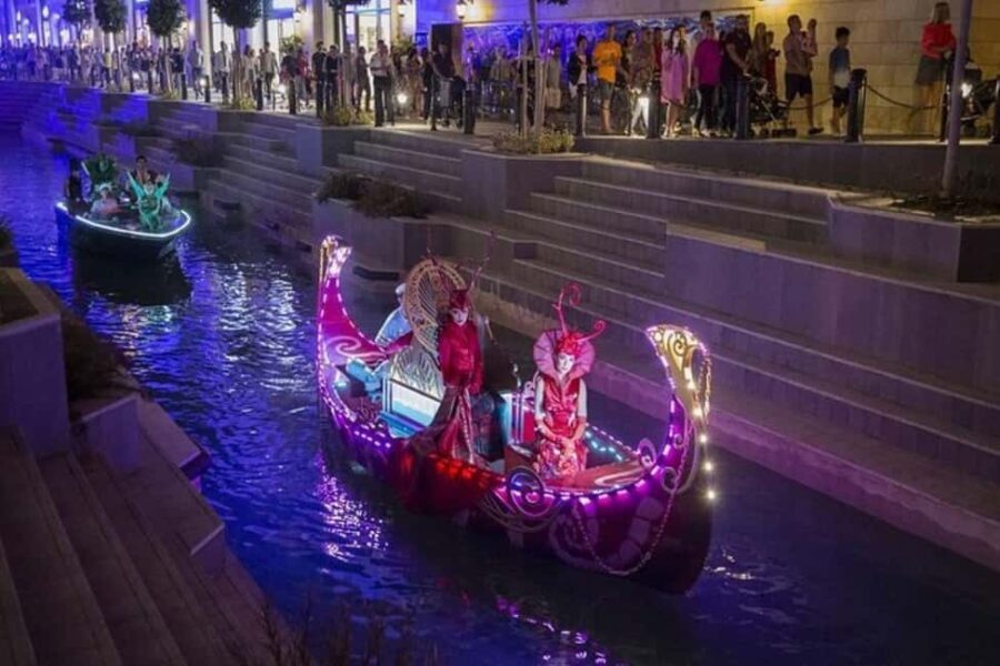 Antalya/Alanya/Side: Land of Legends Night Show & Shopping - The Practicalities