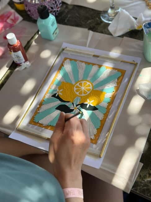 Antalya: Frame Glass Painting Workshop with Turkish Tea - Why This Workshop Works