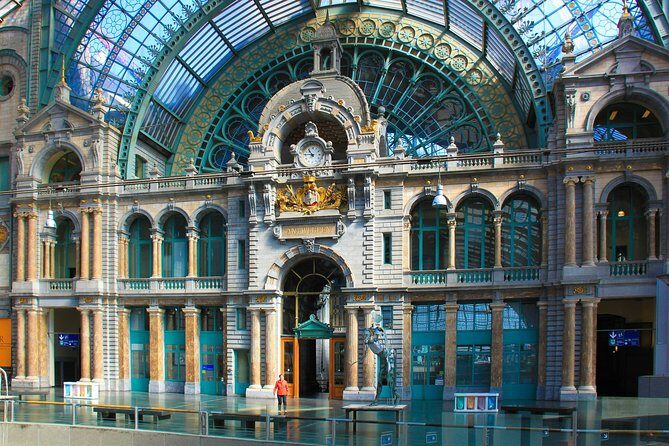Antwerp Private Walking Tour With A Professional Guide - Who Should Take This Tour?