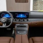 Arrival Private Transfer from Brussels Airport BRU to Ghent City by Business Car - The Experience: A Detailed Look