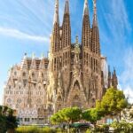 Arrival Transfer: Cruise Port to Barcelona by Luxury Van - The Experience in Detail