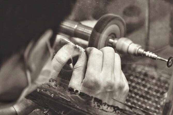 Artisan Workshops: Private Walking Tour in Florence - The Value of This Experience