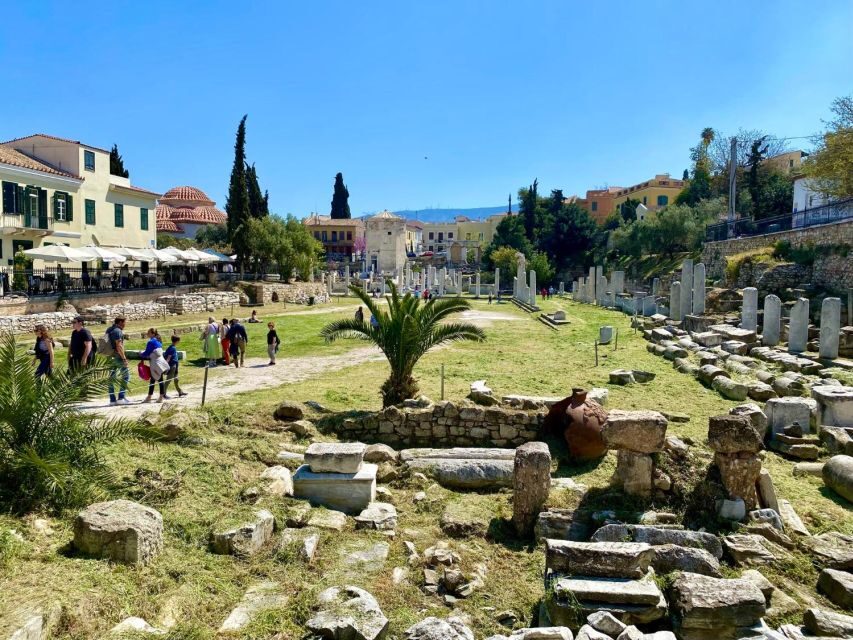 Athens: Capture the most Photogenic Spots with a Local - The Guides and Their Knowledge