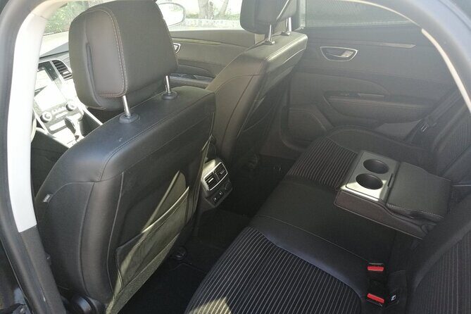 Athens International Airport Private Transfer - The Drivers: The Heart of the Experience