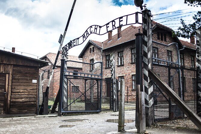 Auschwitz and Wieliczka Salt Mine One Day Tour from Krakow - Who Should Book This Tour?