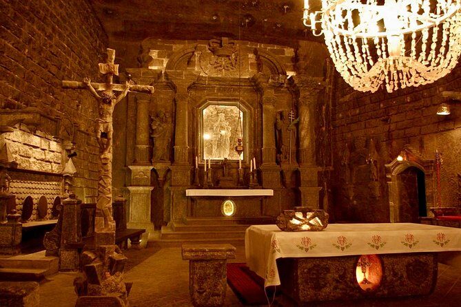 Auschwitz Birkenau Museum and Salt Mine All Inclusive DAY TRIP with Local Guides - Who Is This Tour Best For?
