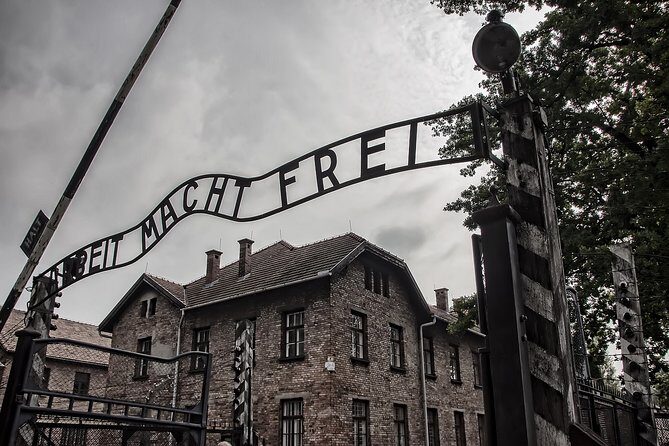 Auschwitz-Birkenau Private Tour from Krakow - Is This Tour Worth It?